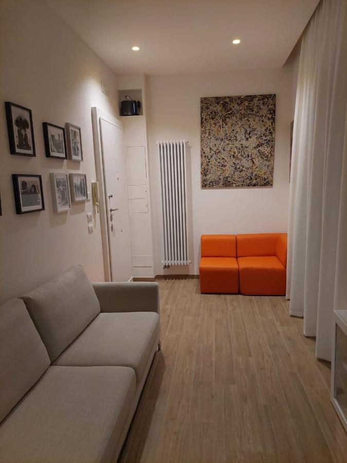 Colosseo Brightful Apartment With Rooftop Roma Exterior foto